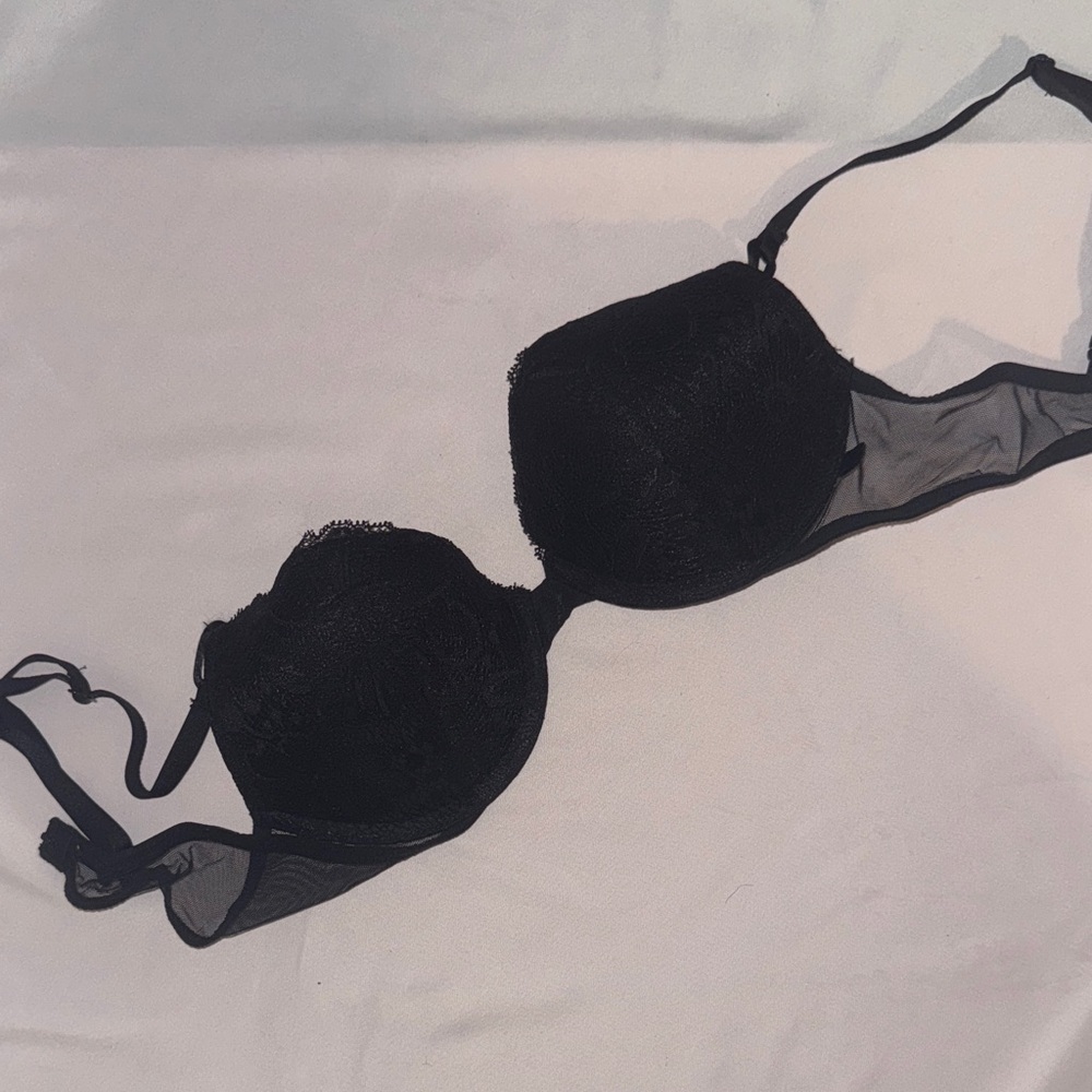 Elegant Black Lace Bra